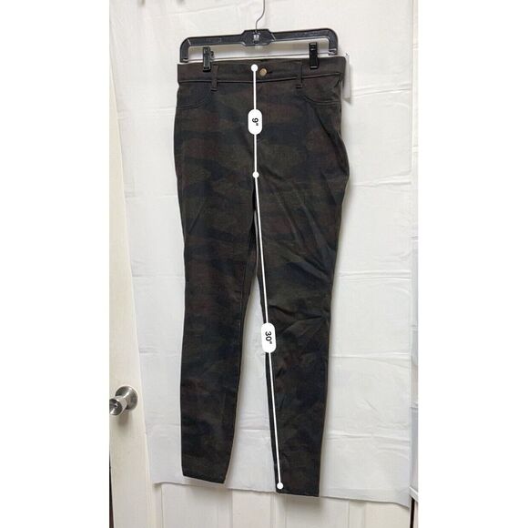 NWT Camo Jeans Women's Size M High Rise Time & Tru Stretch Dark Colors 8 BLD-C - Picture 5 of 8